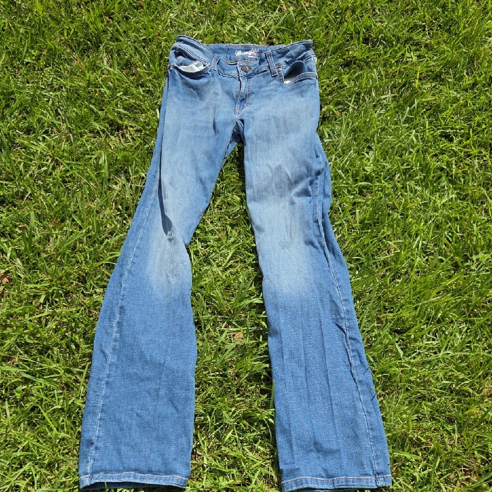 Wrangler Classic Blue Bootcut Jeans Size 9